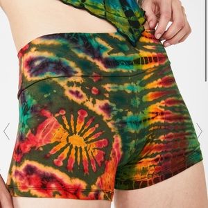 KUSH LOCKED IN TIE-DYE SHORTS